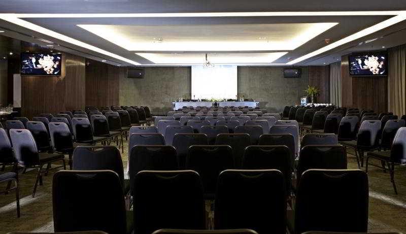 Gtower Hotel Куала Лумпур Екстериор снимка The 2012 conference of the International Society for the Study of Tropical Medicine
