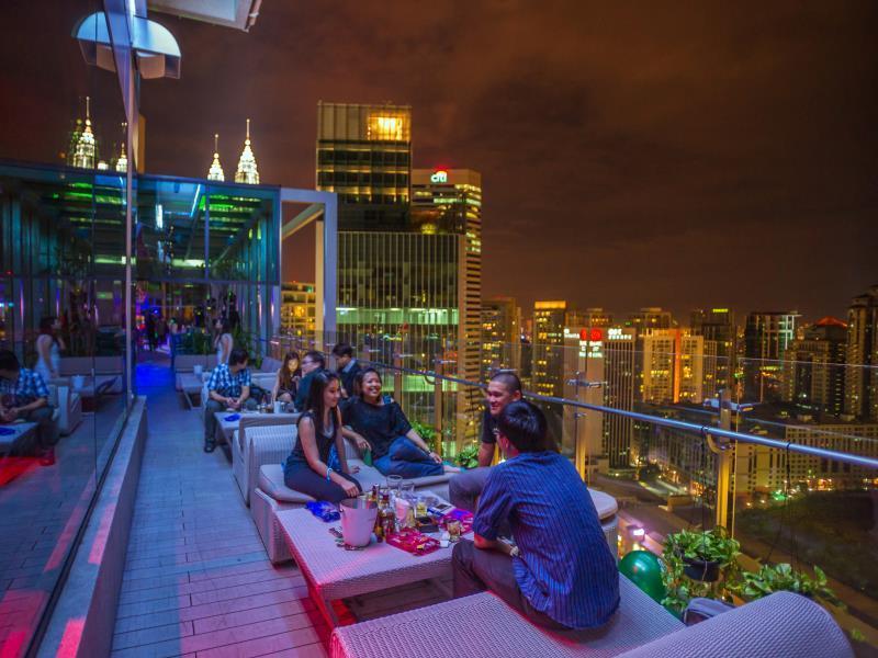 Gtower Hotel Куала Лумпур Екстериор снимка Sky Bar