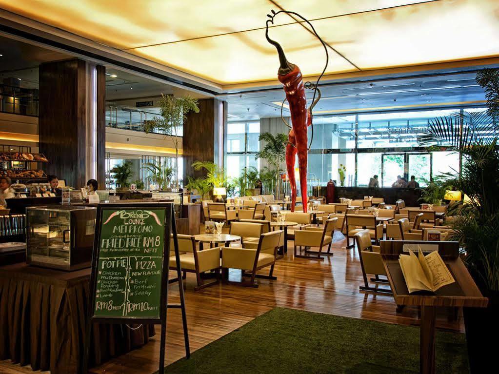 Gtower Hotel Куала Лумпур Екстериор снимка The interior of the restaurant