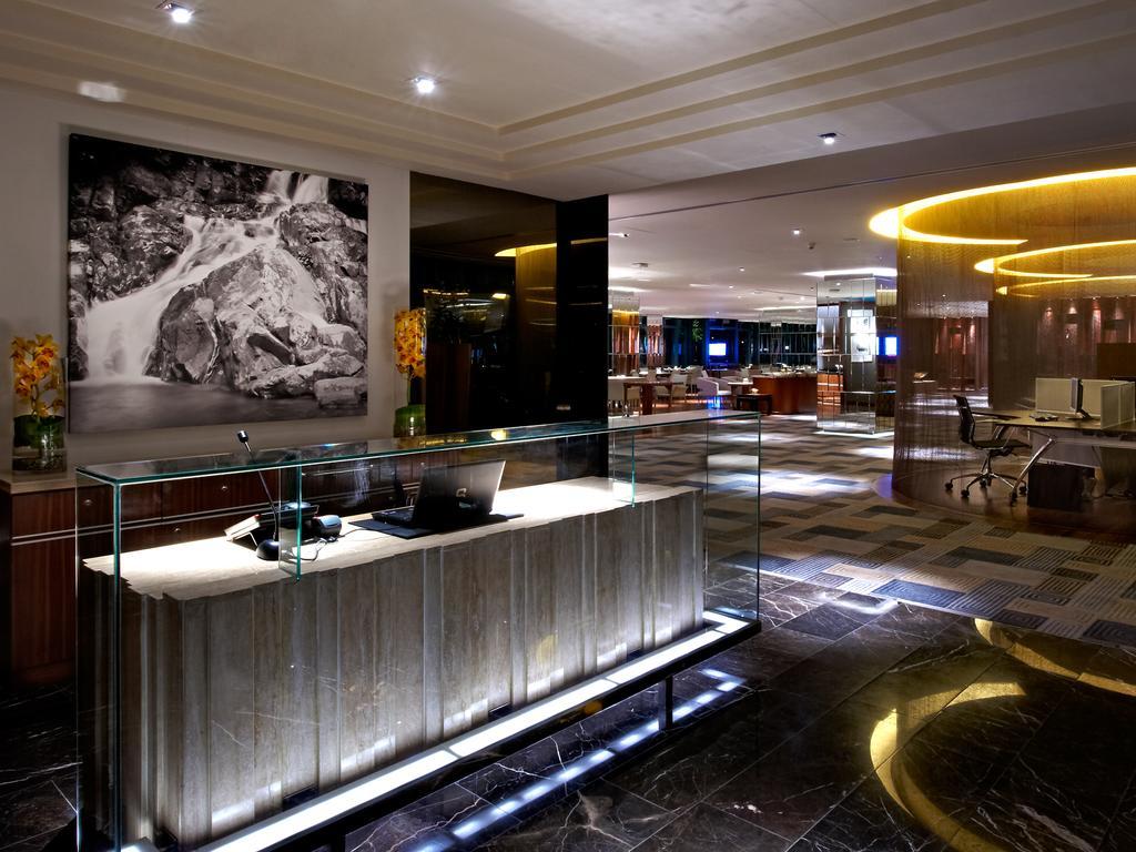 Gtower Hotel Куала Лумпур Екстериор снимка The lobby of the hotel